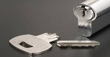 Broken Commercial Key Extraction